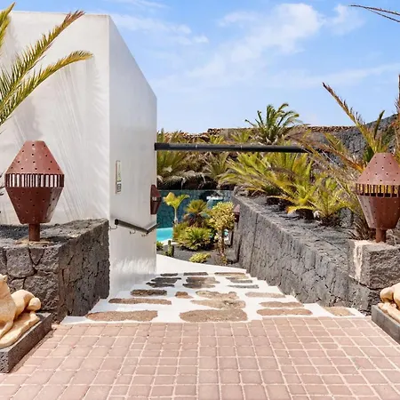 La Cueva Teguise (Lanzarote)